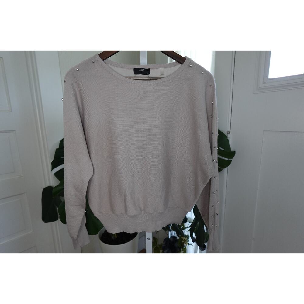 Tahari Collection Women's Rayon Blend Long Jeweled-Sleeved Sweater Size Small